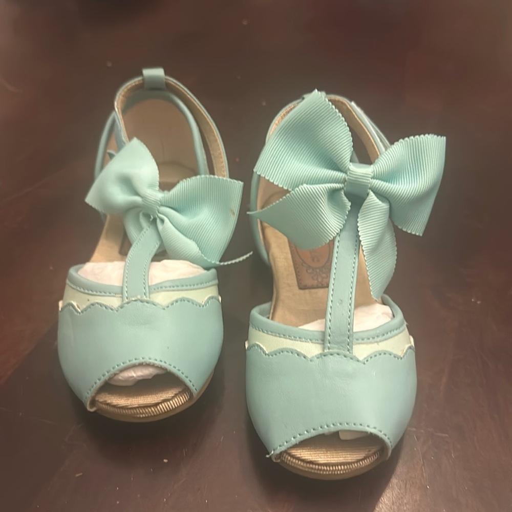 Joyfolie. Size 9